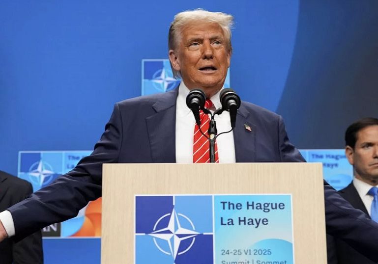 Donald Trump announces talks between US and Iranian officials next week