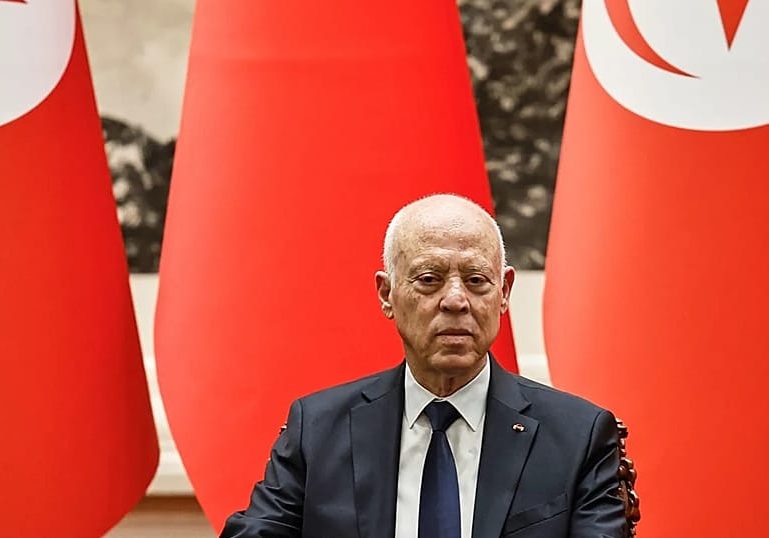 Tunisia President dismisses minister of energy and industry